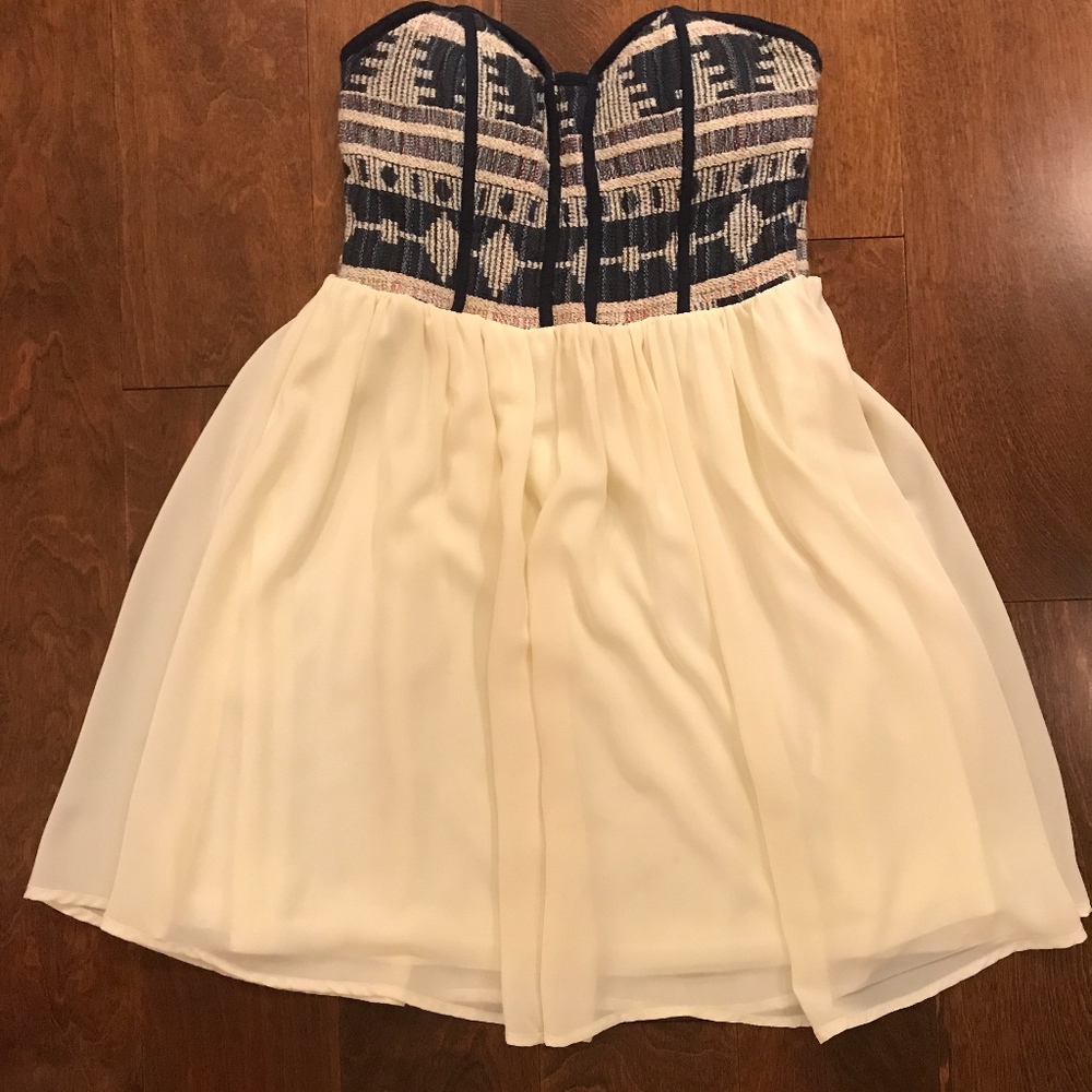 Strapless Tobi Dress